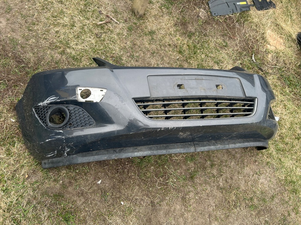 фото №1, Opel zafira b lift 08- бампер передній + накладки решітка