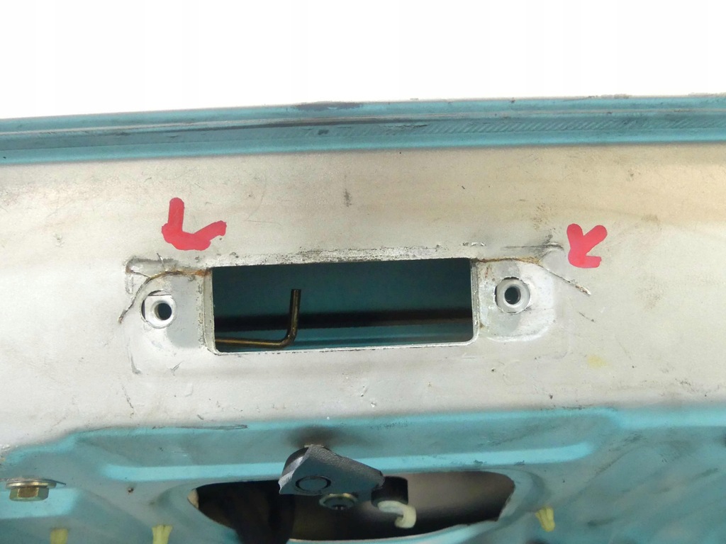 фото №11, Крышка багажника задняя alfa romeo 166 sedan серебристый 612/a