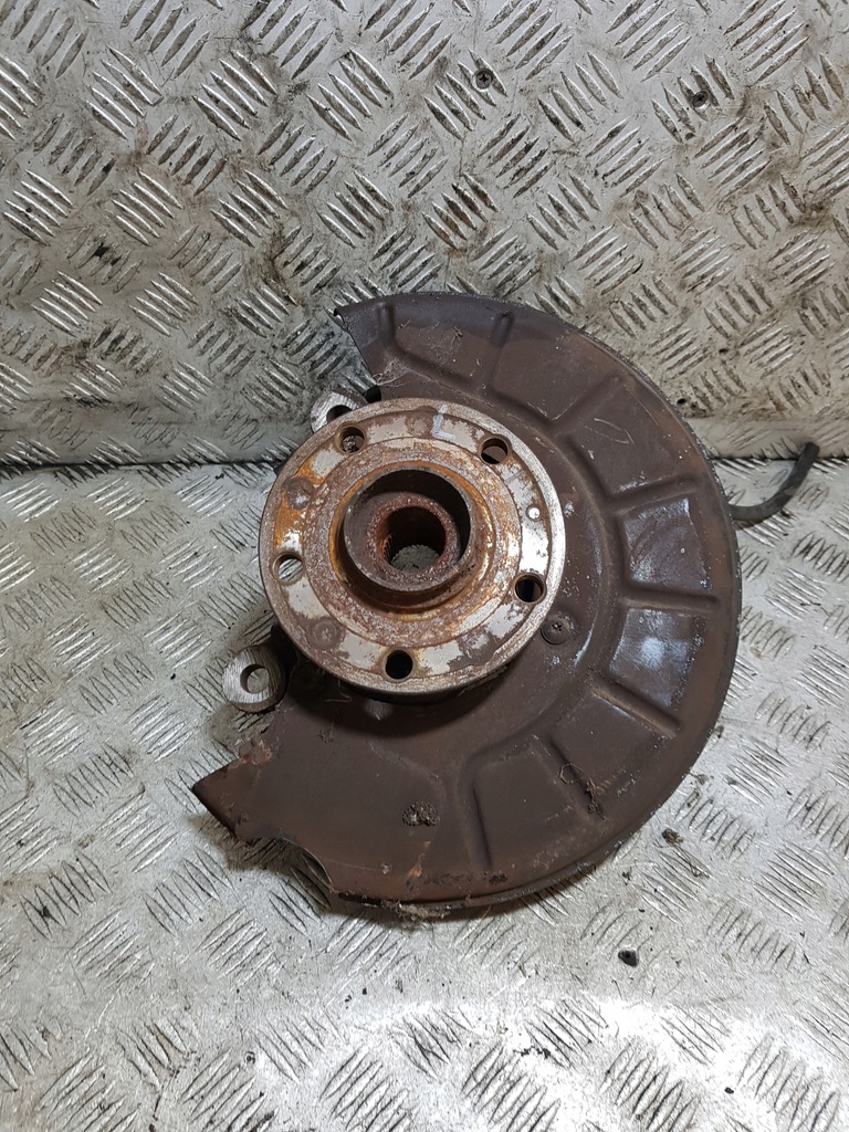 фото №1, Поворотний кулак ступиця лівий перед volkswagen touran 1