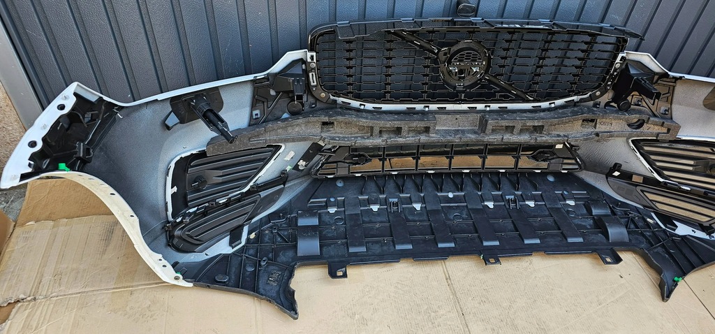 фото №13, Volvo xc60 ii r-design бампер перед hybrid t8