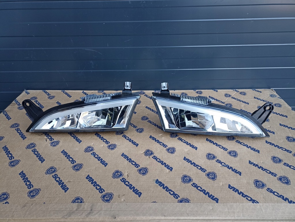 фото №1, Протитуманна фара scania r s next gen 2948553 2948554