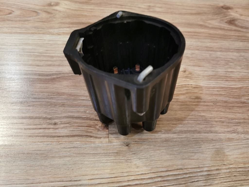 фото №3, Chevrolet pontiak v-8 крышка трамблёра аппарата зажигания 67-