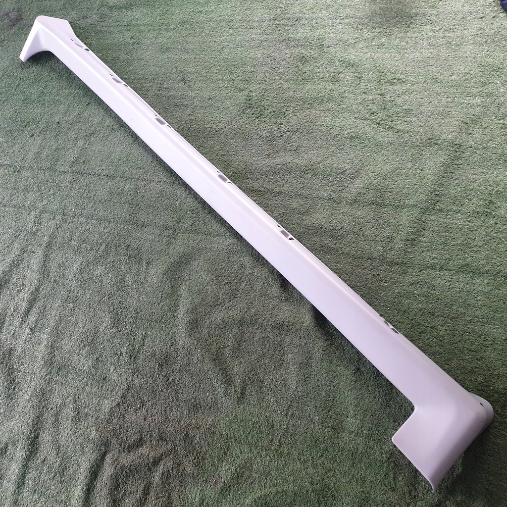 фото №1, Поріг молдинг поріг права ms space star mz311868