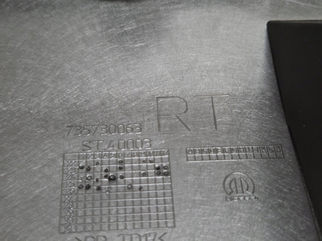 Молдинг накладка порог порог правая jeep avenger новая оригинал 735730063 Киев