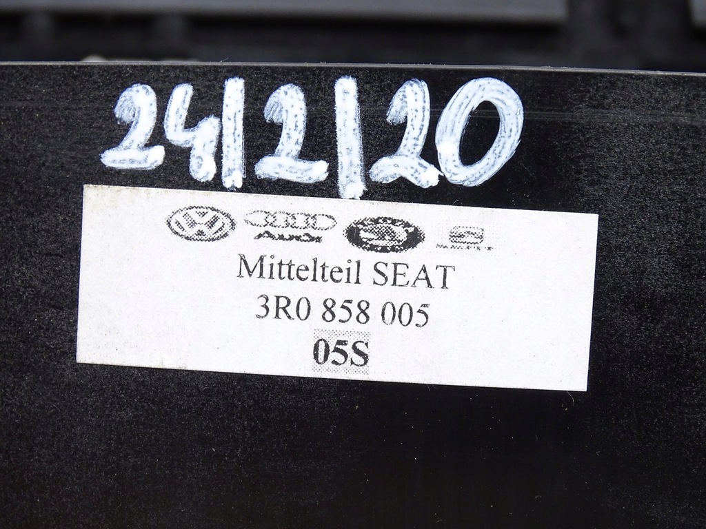 фото №4, Карман корзина рамка радио seat exeo 3r 3r0858005
