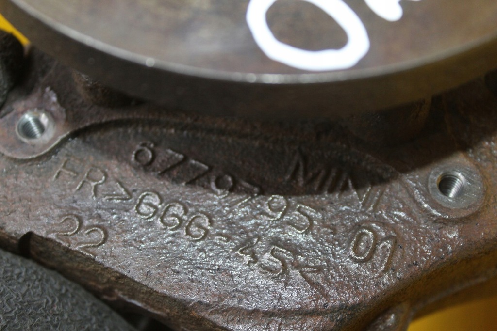 фото №7, Поворотний кулак ступиця лівий перед mini one r56 r55 1.4 vti 6779795