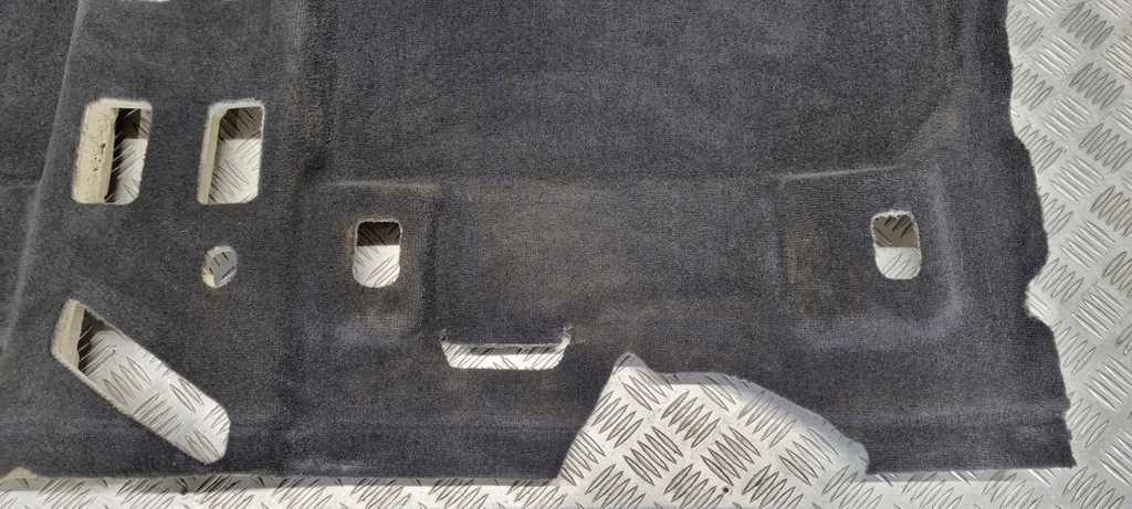 фото №10, Bmw оригинальный номер 9462331 x1 u11 обшивка коврик задняя задний