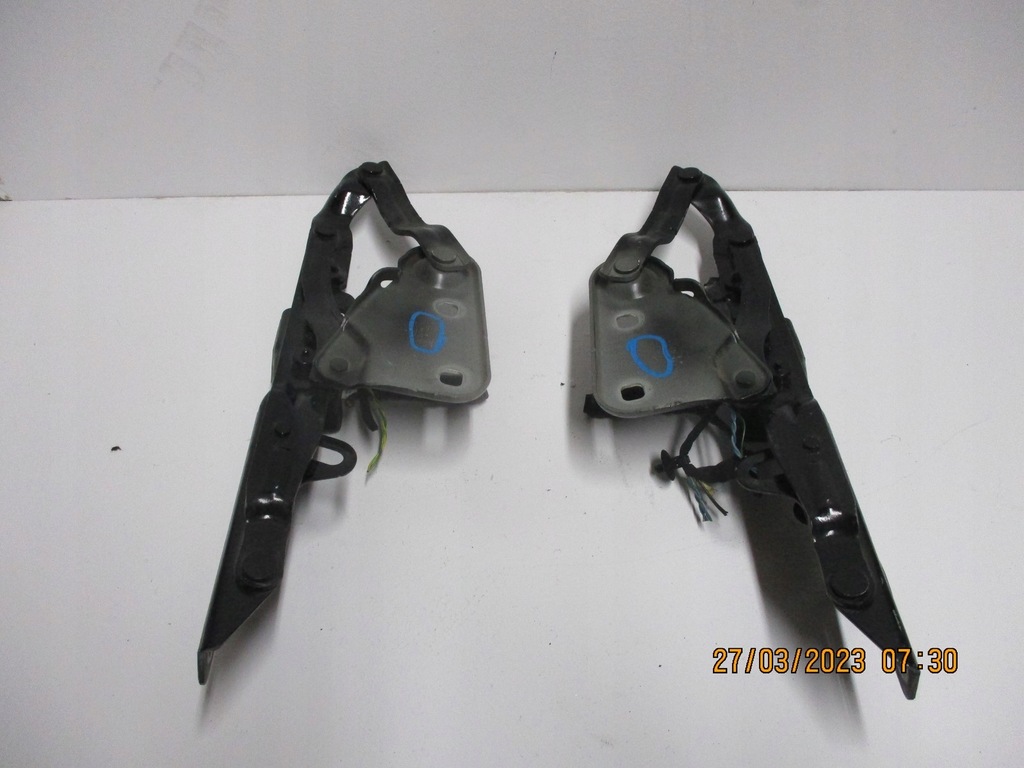 фото №1, Петля капот range rover evoque lift pirotech