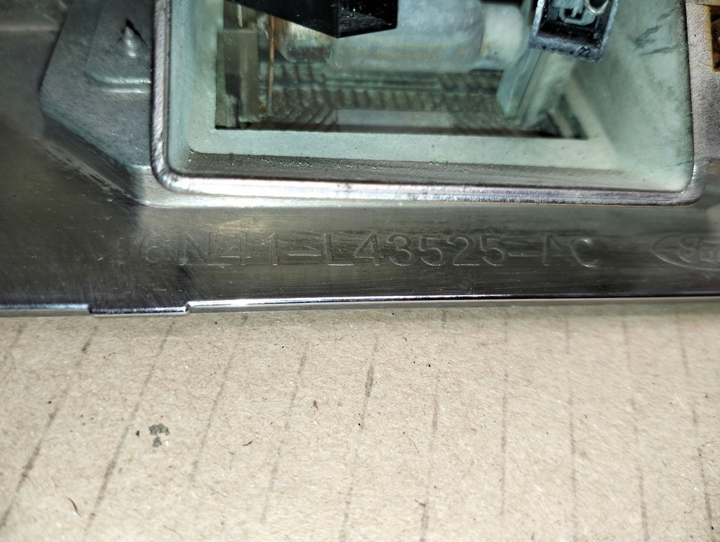 фото №13, Накладка ручка кришки багажника хром ford focus mk2 cabrio cc 04-08