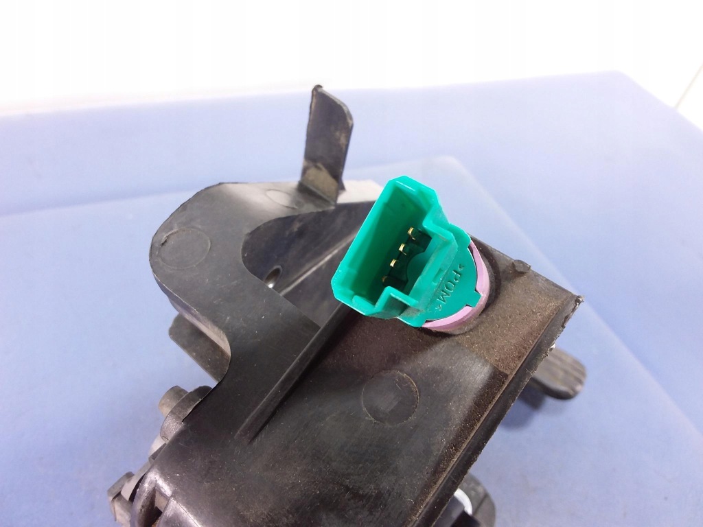 фото №7, Laguna iii педаль тормоза механическая коробка передач eu 465010003r