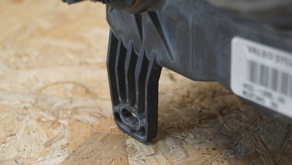 фото №12, Лампа правый перед ford mustang v 05-