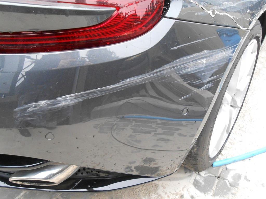 фото №12, Aston martin db11 бампер диффузор задняя задний