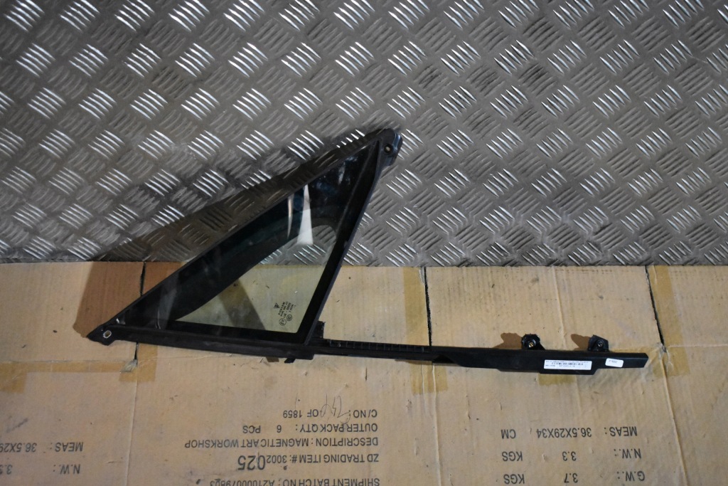 фото №1, Idealna скло двері передня права porsche panamera 971 1