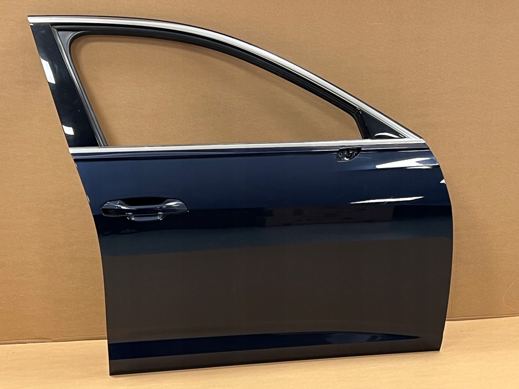 фото №1, Audi a6 c8 дверь перед правое lx5b