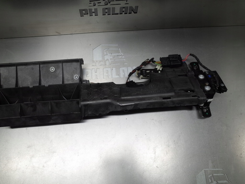 фото №7, Bmw 3 e93 cabrio замок крышки багажника