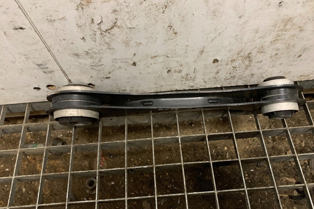 фото №6, Рычаг задний правый bmw 3 g20, g28 6878633 2.0l бензиновый 190kw 2019