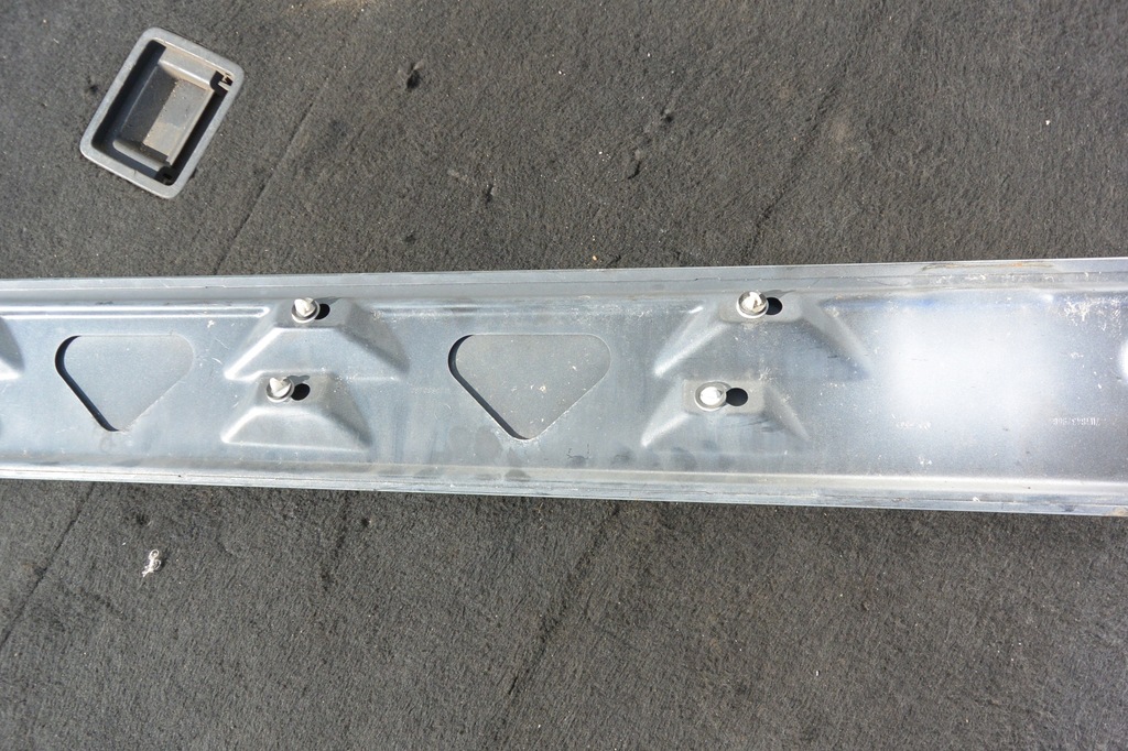 фото №10, Молдинг дверь раздвижных правое vw transporter t5