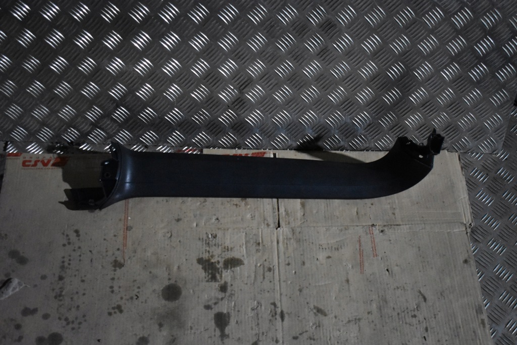 фото №1, Idealna защита крышки багажника левая porsche panamera 971 1