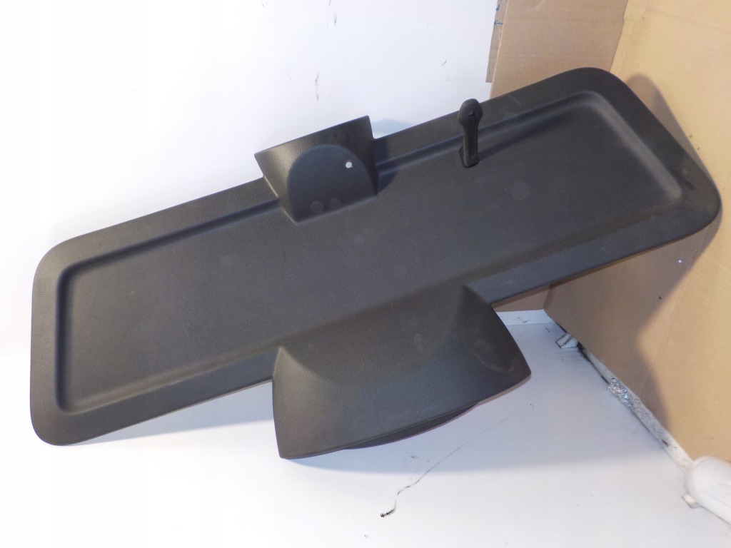 фото №1, Skoda fabia iii 2017r 1.2b хэтчбек 5-дверь обшивка / обивка крышки задняя