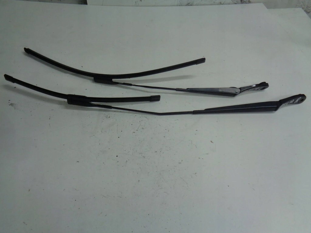 фото №1, Alfa romeo giulia рычаги дворник дворники перед 17r