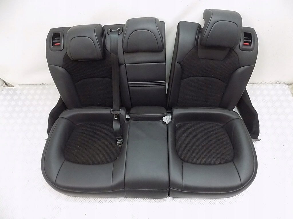 фото №1, Заднее сиденье задняя pół кожа - citroen c5 iii x7 sedan