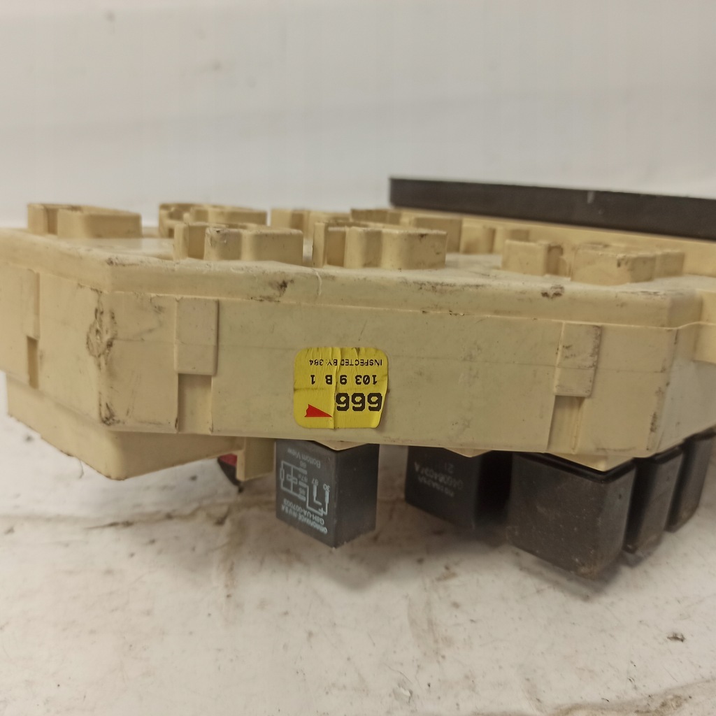 фото №7, Chrysler 300m коробка запобіжників 04602282ag 16238ac