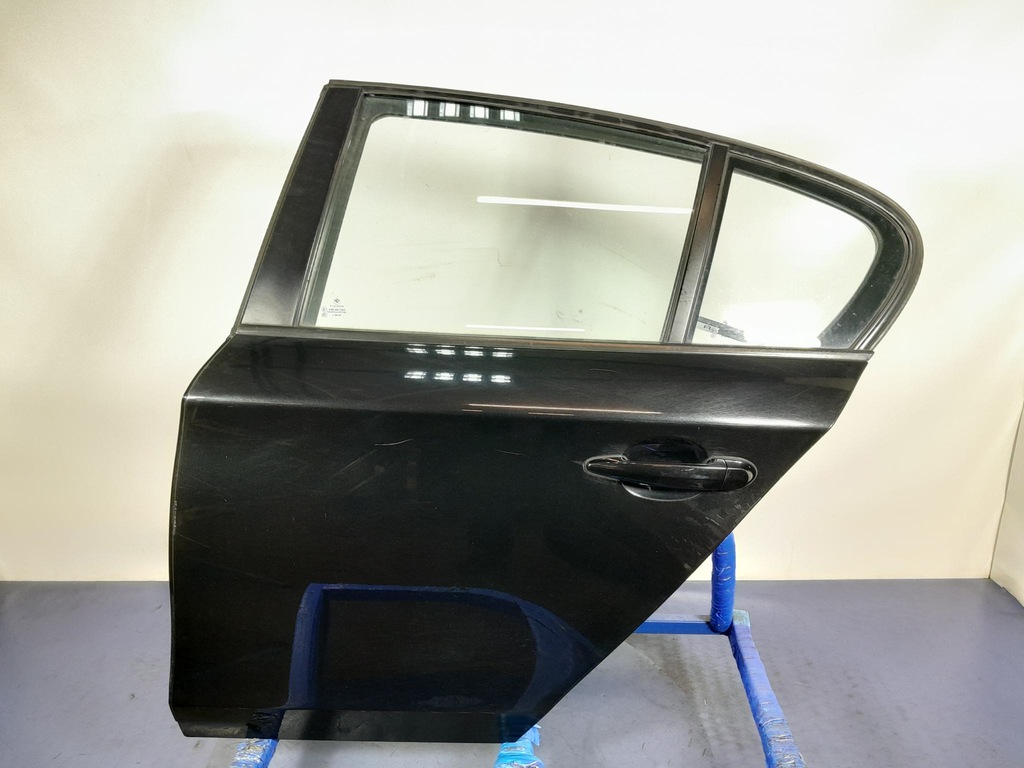 фото №1, Bmw 1 e87 lift дверь задняя левая 475