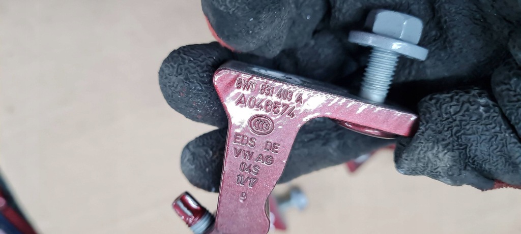 фото №10, A5 8w петля петли дверь левая левый перед 8w0831403a 80a831403a ly3s