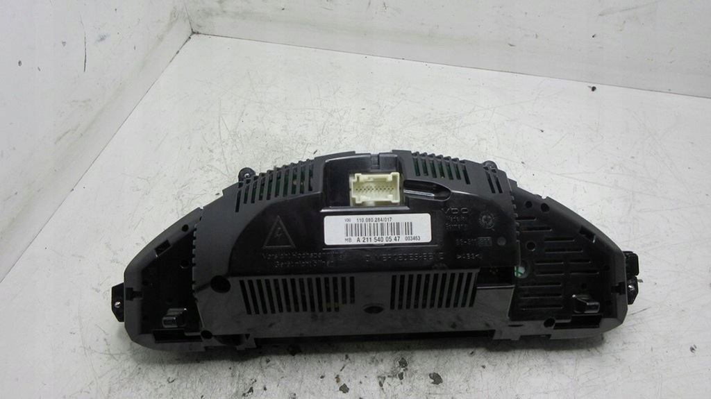 фото №6, Mercedes w211 a2115400547 счетчик приборы спидометр