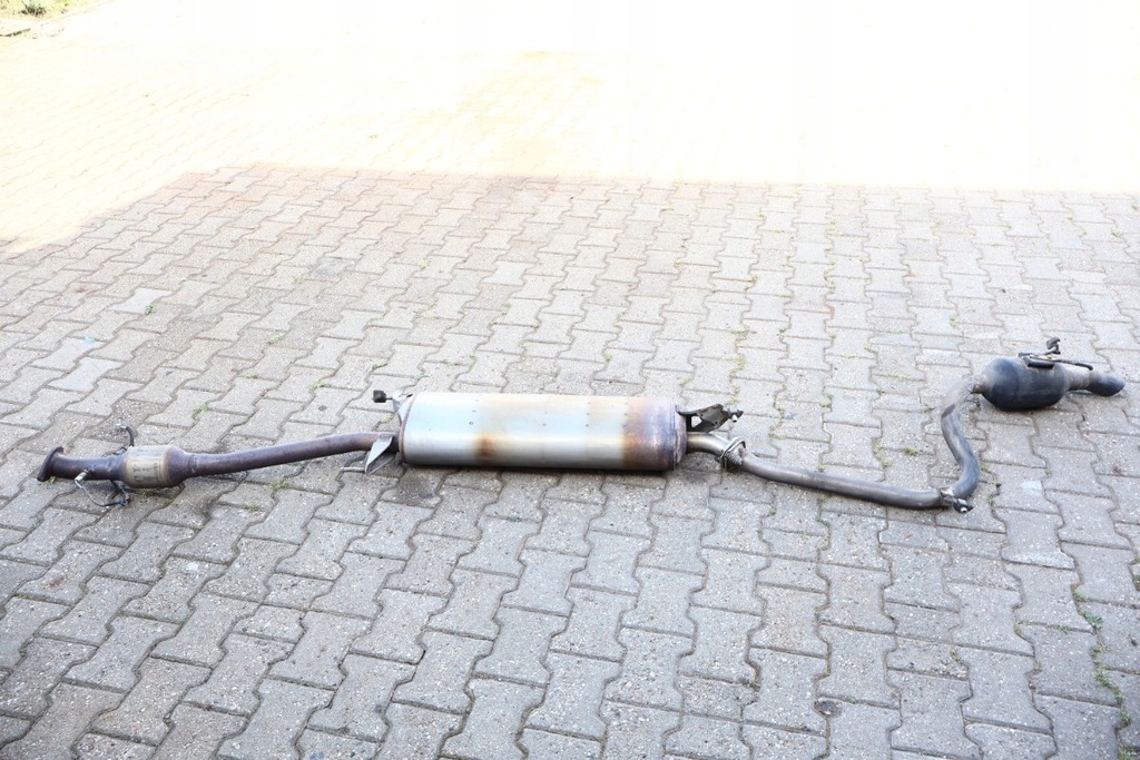 фото №1, Toyota rav4 iv 2.0 vvti труба выхлоп гаситель 33724, 13722