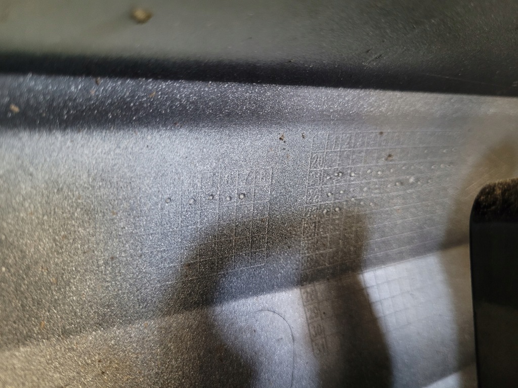 фото №10, Renault megane v 5 e-tech etech бампер задняя задний оригинал