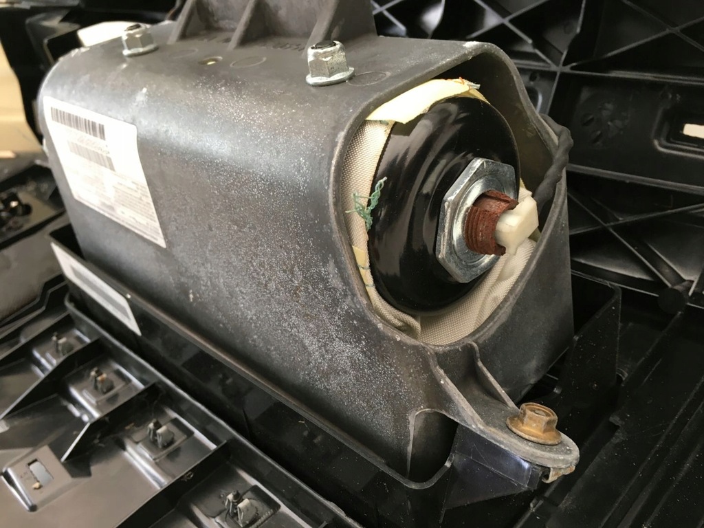 фото №14, Chrysler pacifica 03-08 приборная панель приборная подушка