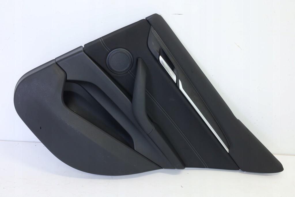 фото №1, Обивка обшивка дверь правый задняя bmw x2 f39