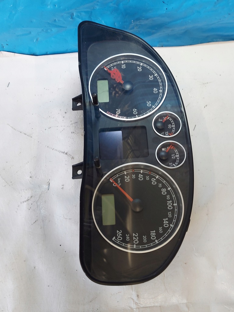 фото №9, Счетчик приборная панель passat b5 fl 1.6 b 3b0920825