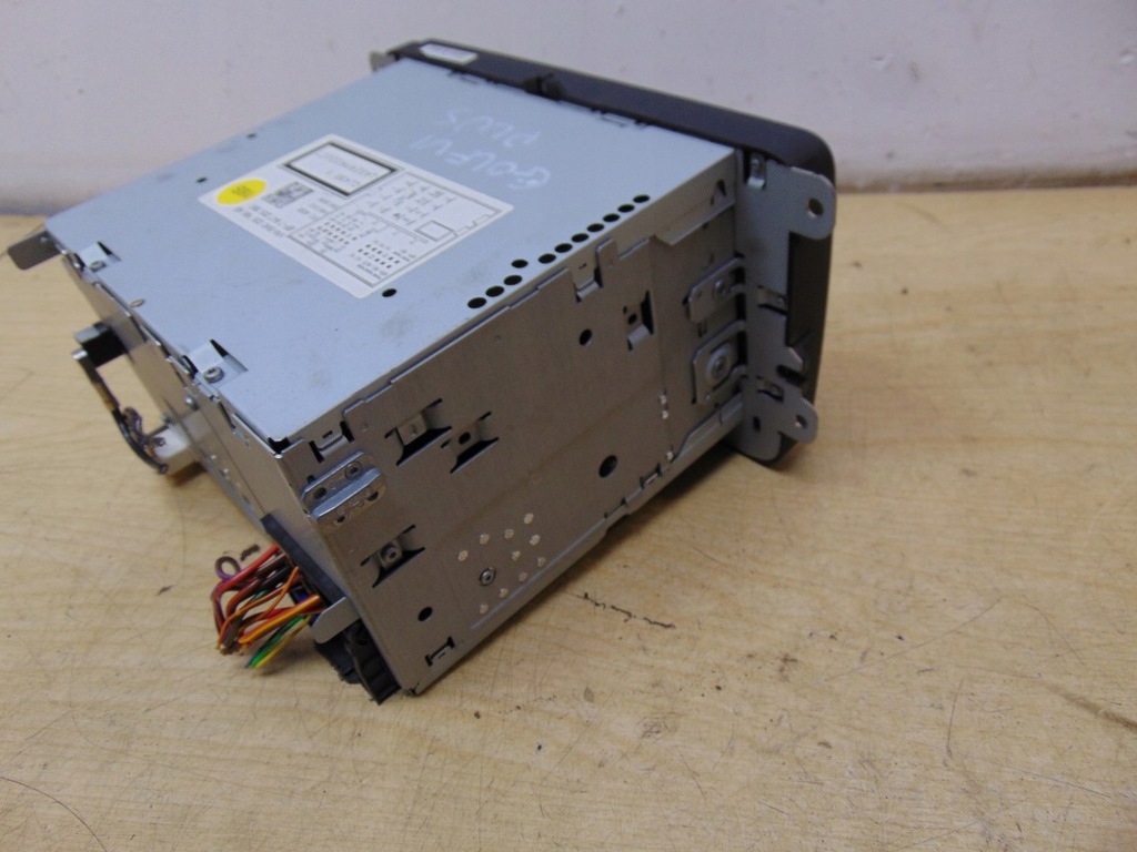 фото №11, Радио заводской vw golf vi plus 5m0035186ab