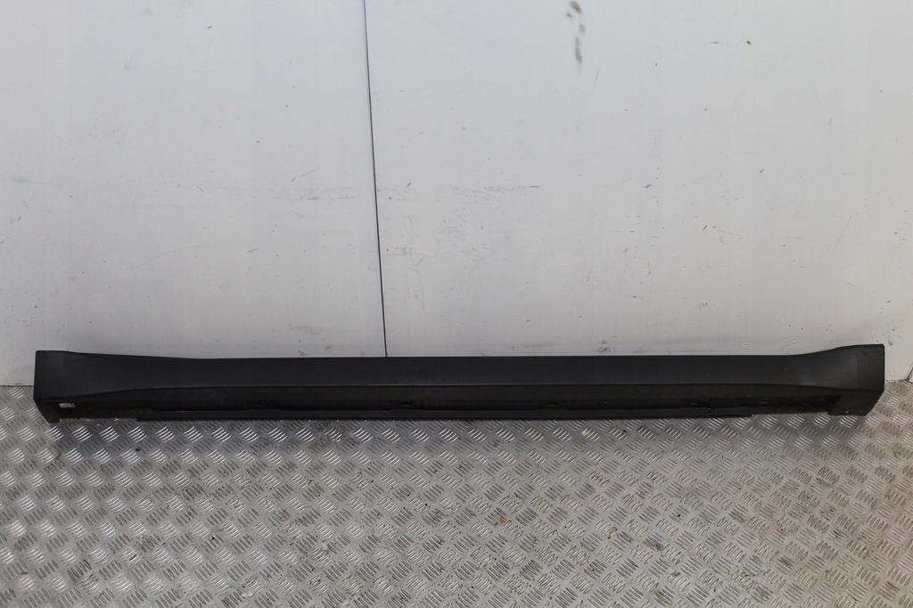 фото №1, Накладка порог порог правый subaru forester iii 3