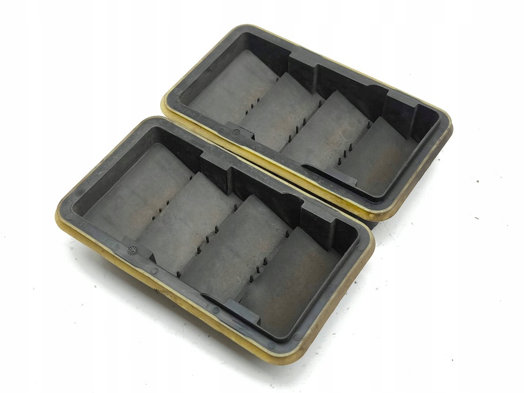 фото №6, Land rover evoque i 2012 комплект решётка вентиляционная pod бампером задним