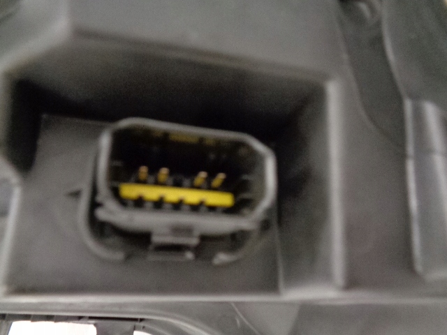 фото №10, Partner iii лампа правая передняя перед nowa