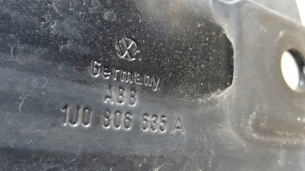 Golf iv балка бампера перед 1j0806635a Доставка