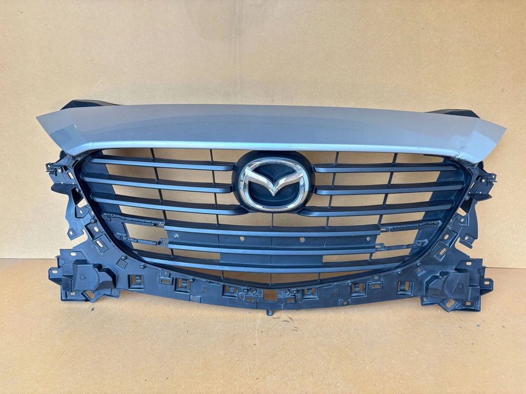 фото №1, Mazda 3 iii bm lift 16- решітка радіатора решітка радіатора