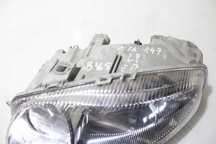 фото №5, Лампа левая передняя alfa romeo 147