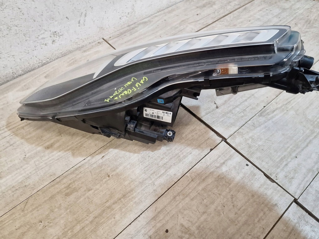 фото №6, Ferrari california 149m перед сторона правая лампа