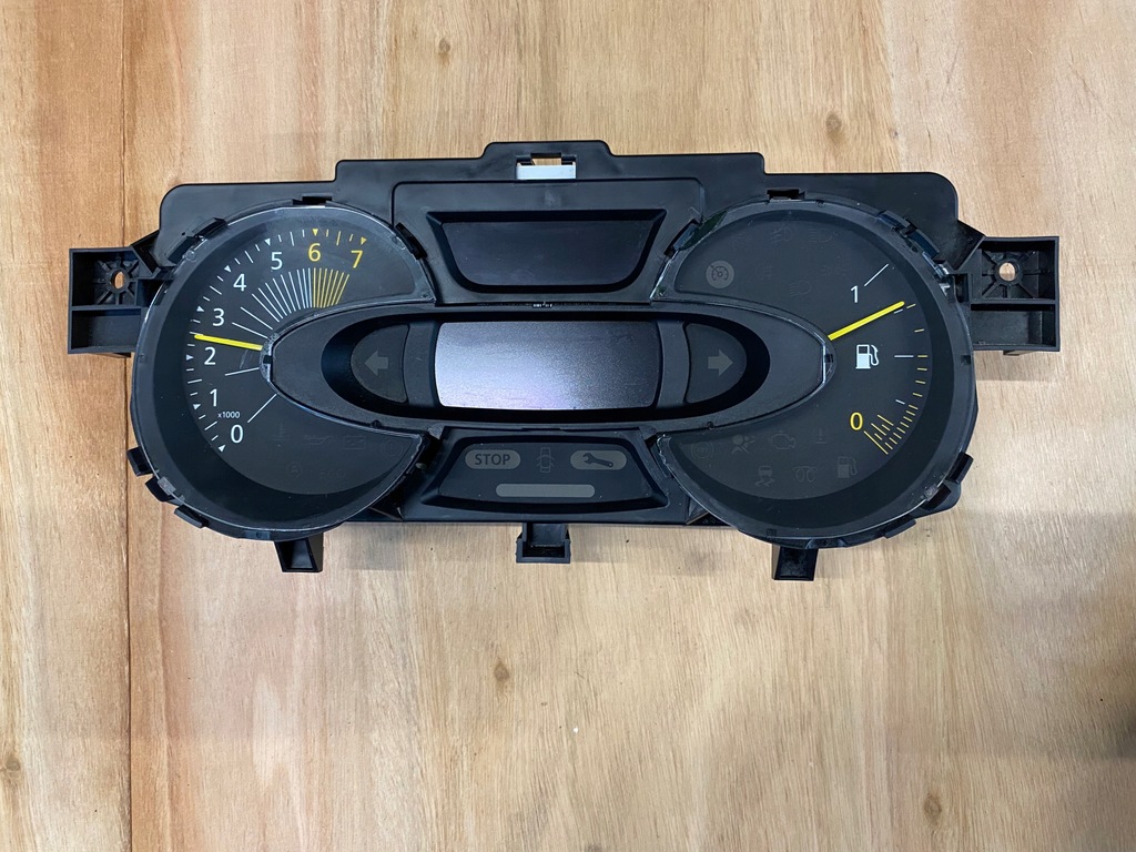 фото №8, Renault captur i 0.9tce счетчик приборы 248109243r + рамка 682504768r