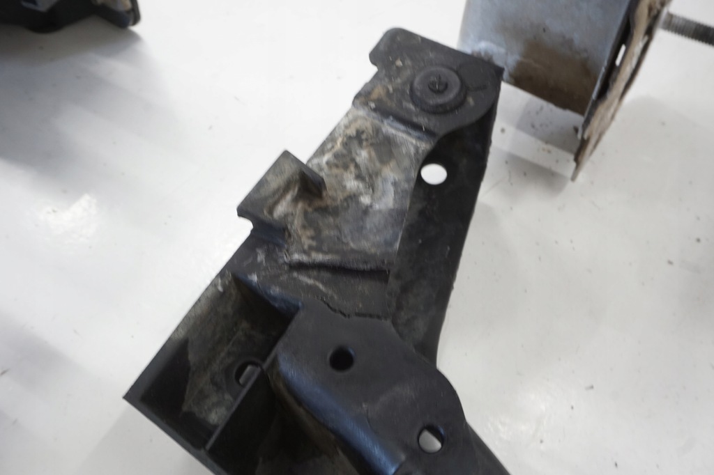 фото №8, Opel astra k v pas передний усилитель радиатор 1.6cdti z176