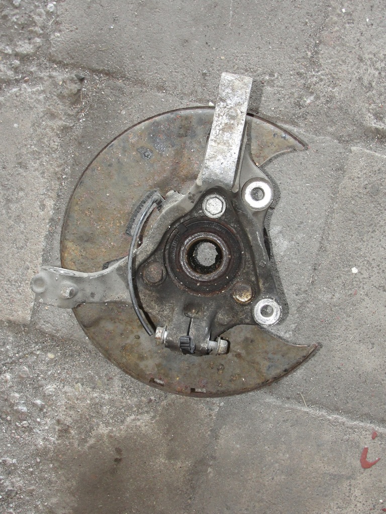 фото №2, Поворотный кулак ступица перед передняя opel insignia a