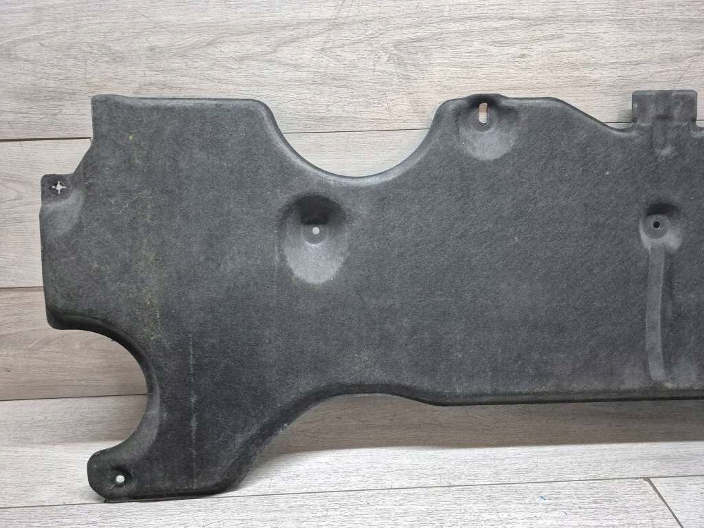 12501. porsche boxster накладка подвеска 981504609 Недорого