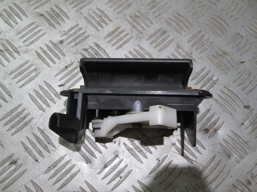 фото №4, Ручка крышки багажника corolla e12 hb 5d 02-04