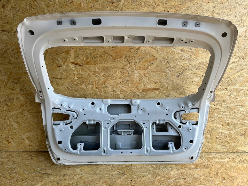 фото №14, Hyundai i30 i-30 iii 3 17- kombi крышка багажника задняя задняя