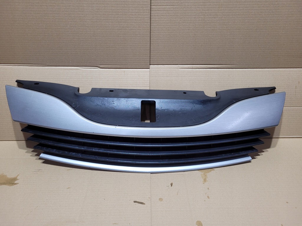 фото №1, Renault laguna ii решітка радіатора решітка радіатора 8200012581