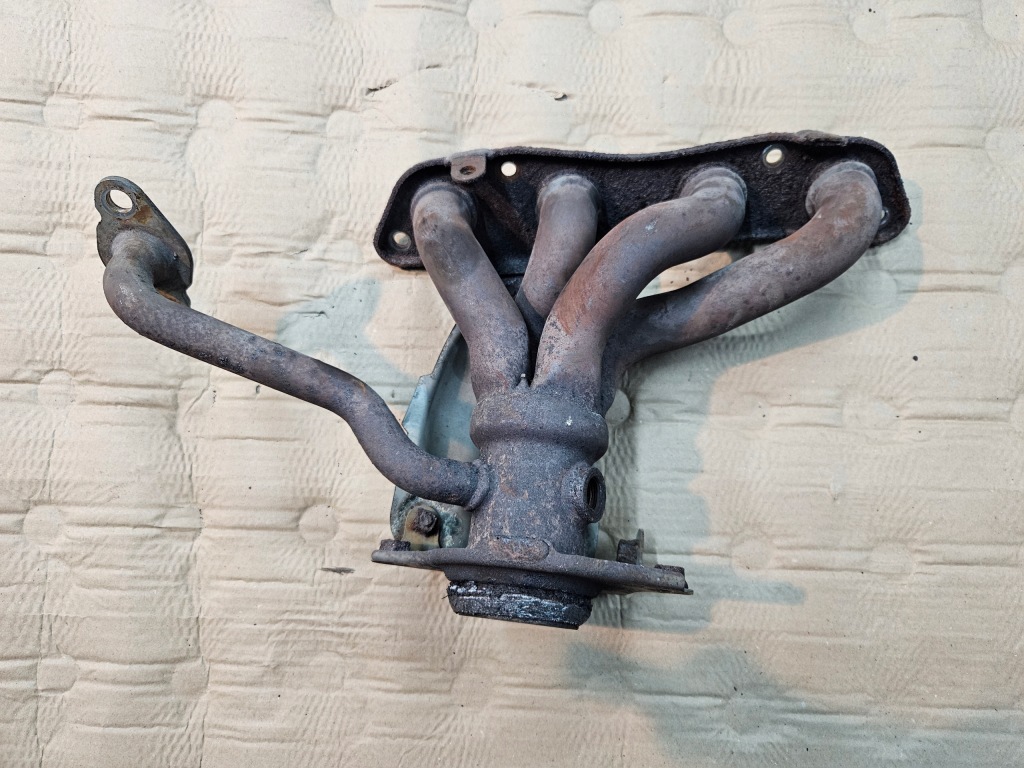 фото №1, Toyota prius plus + 12-17 коллектор выпускной